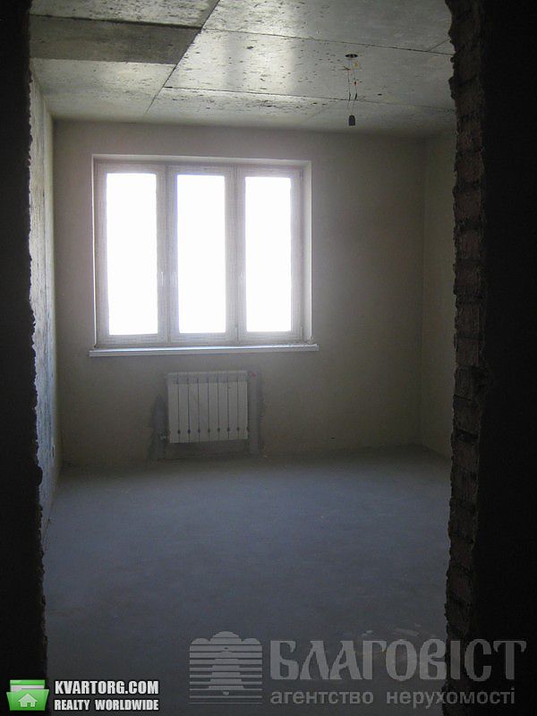 Sell 3-room apartment. Киев, Днепровская наб — photo 2