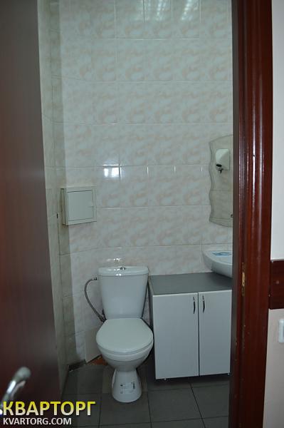 Rent out office. Киев,  Дегтяревская — photo 4