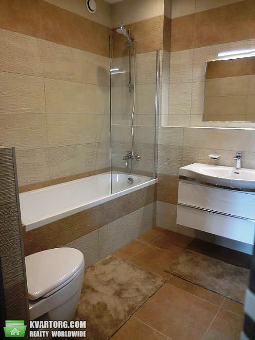 Rent out 2-room apartment. Киев, Киев — photo 5