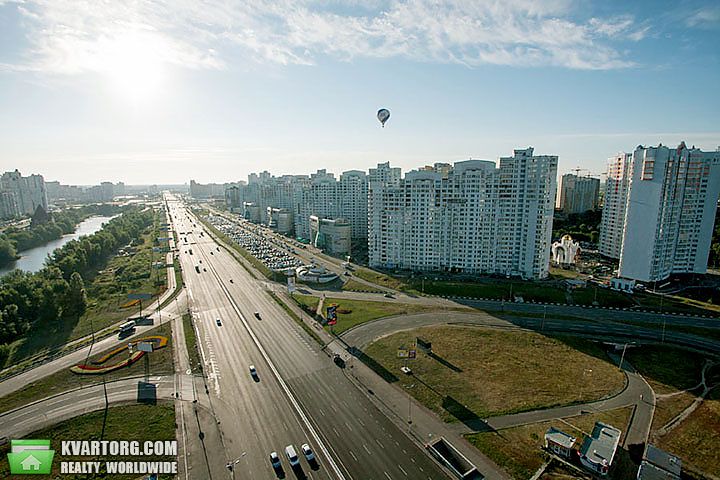 Sell 3-room apartment. Киев, Бажана — photo 3