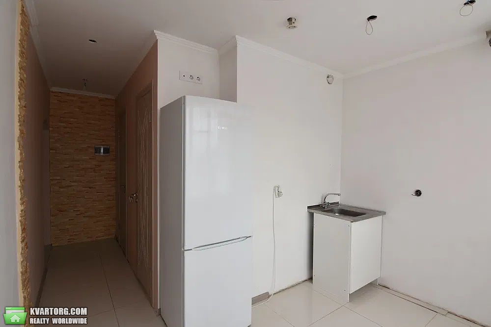 Sell 3-room apartment. Киев,  Симиренко — photo 6