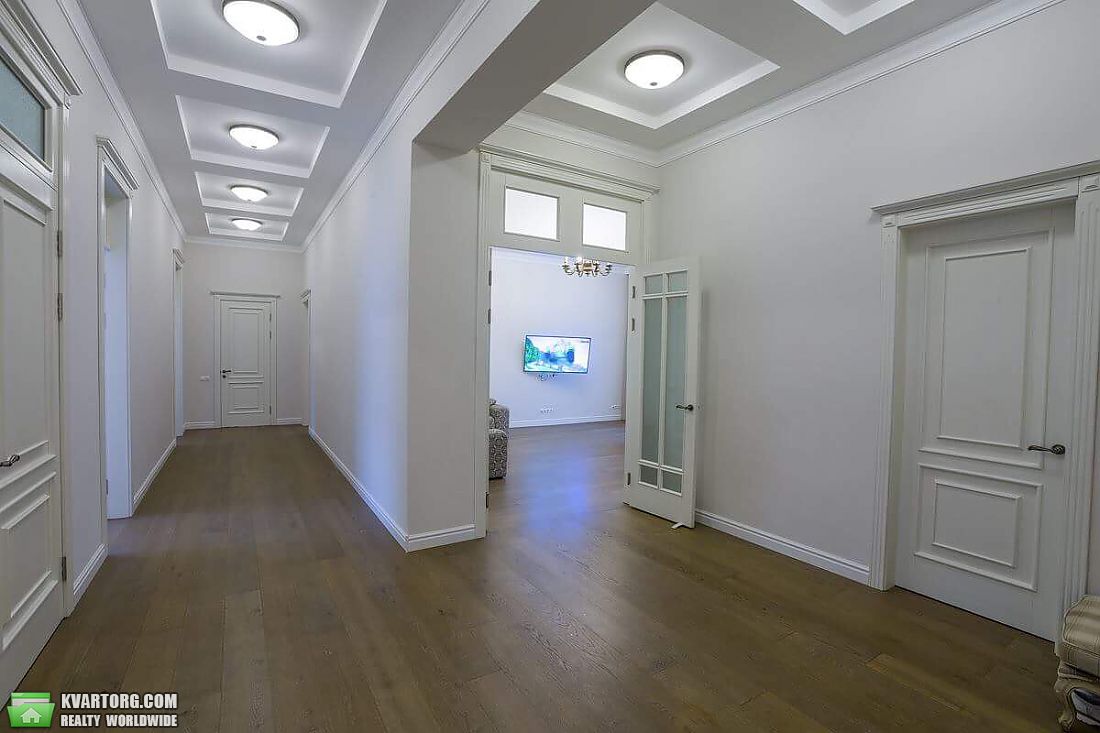 Rent out 5-room apartment. Киев,  Воздвиженская — photo 3