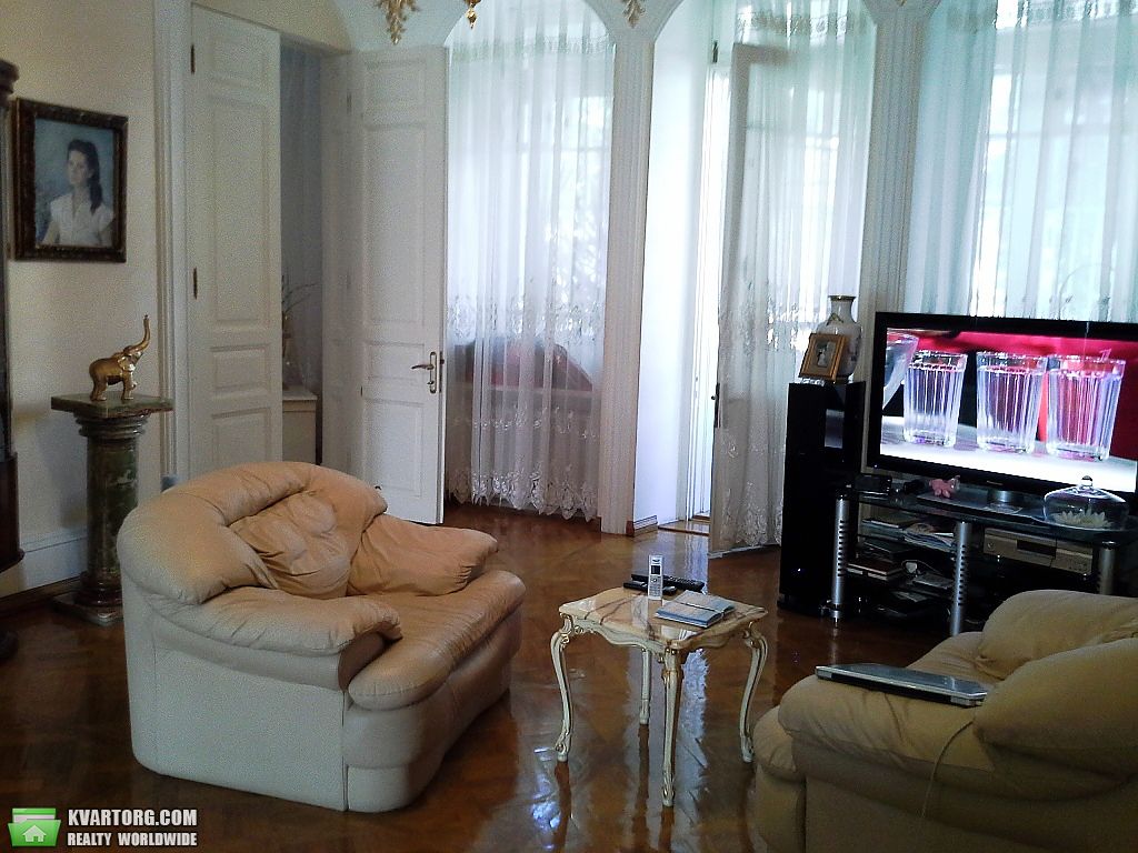 Sell 5-room apartment. Одесса, Пироговская — photo 1