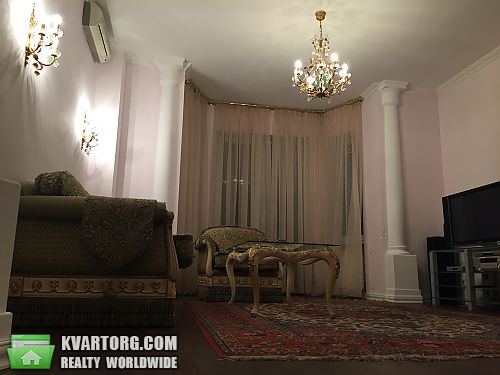 Sell 3-room apartment. Киев,  Мазепы — photo 1