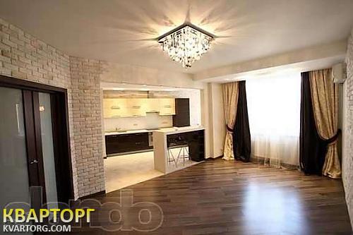 Sell 4-room apartment. Киев,  Луначарского — photo 1