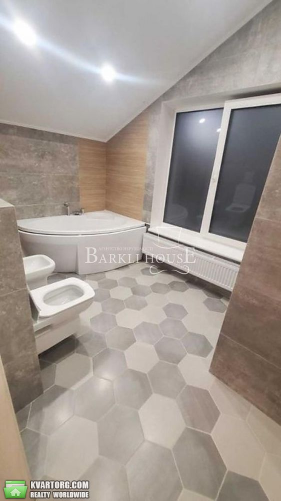 Rent out house. Киевская обл., Мрия — photo 10