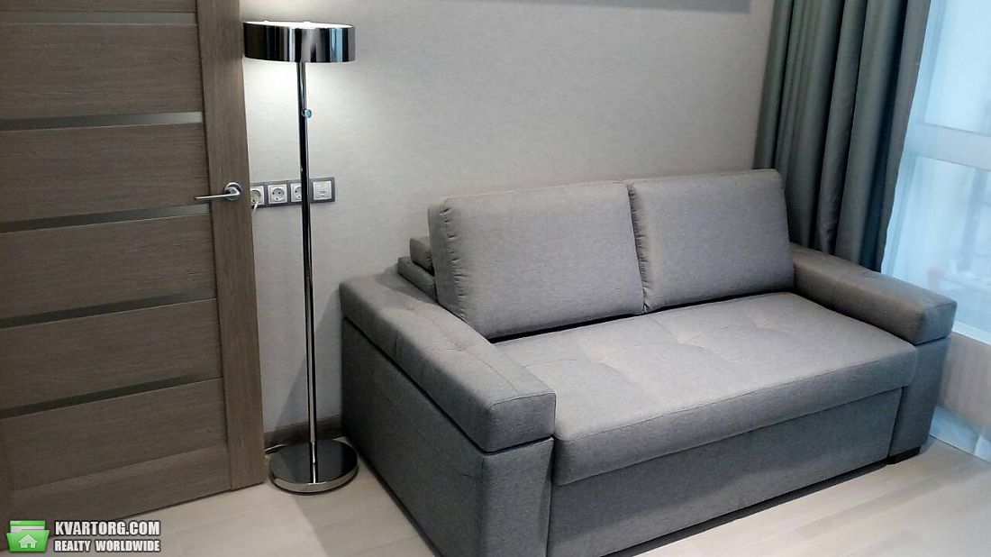 Rent out 1-room apartment. Киев,  Предславинская — photo 4