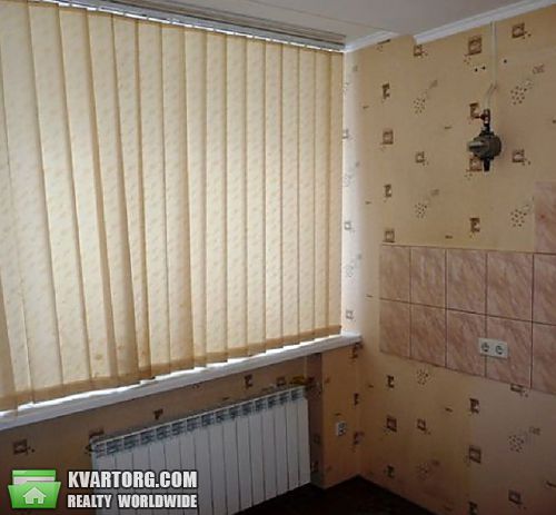 Sell 3-room apartment. Киев,  Предславинская — photo 1
