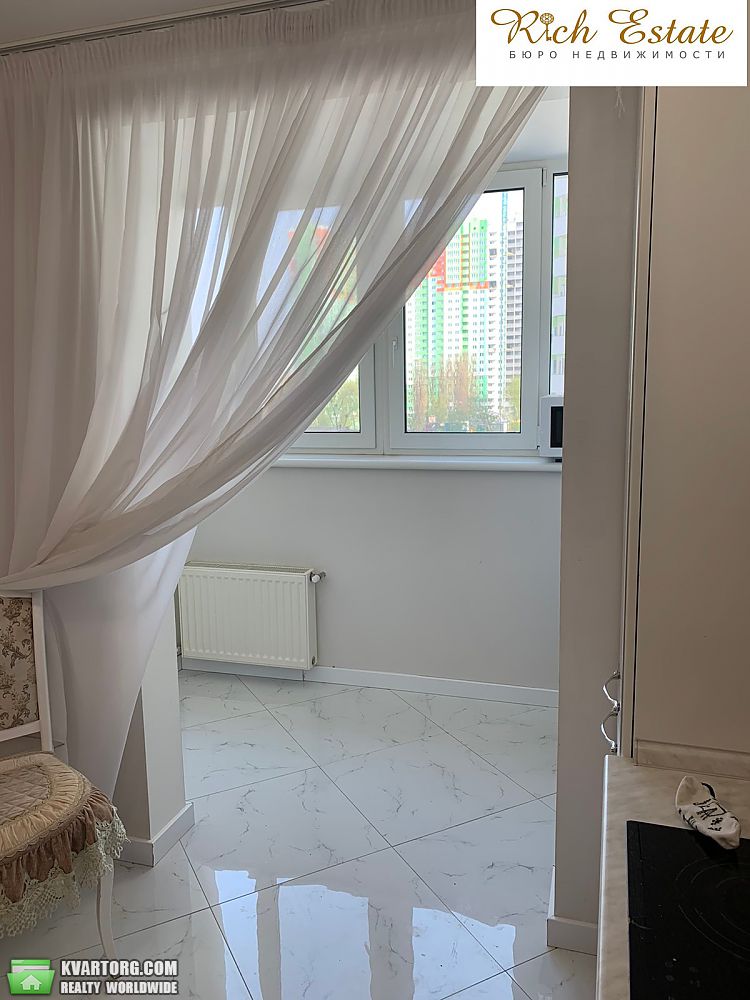 Rent 2-room apartment. Киев,  Донца — photo 5