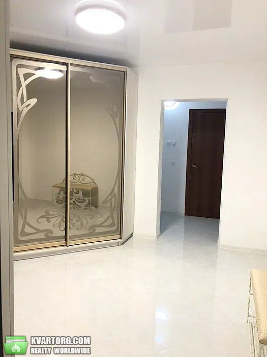 Rent out 3-room apartment. Киев, Данченко — photo 4