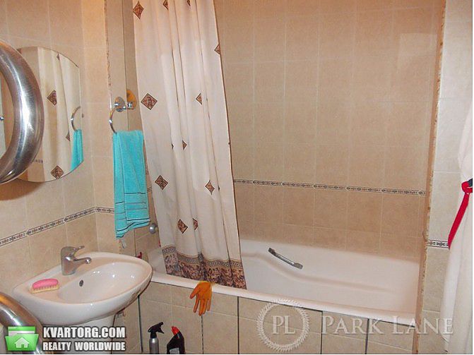 Sell 2-room apartment. Киев,  Дмитриевская — photo 4