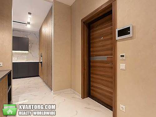 Rent out 4-room apartment. Киев,  Барбюса — photo 8