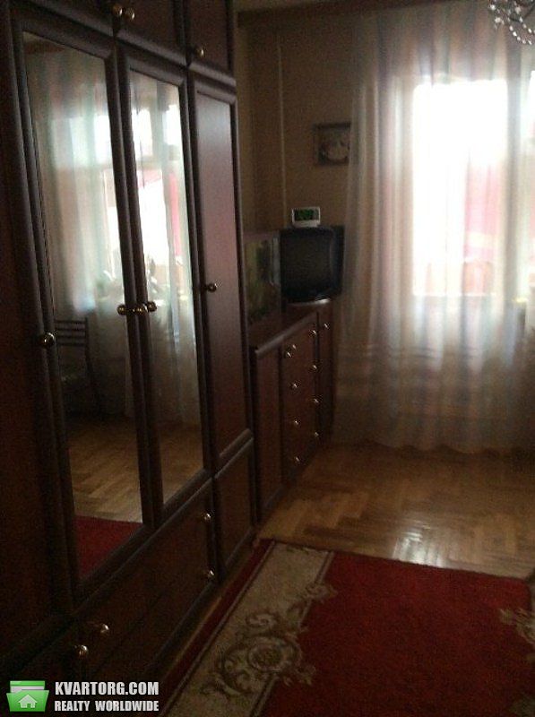 Rent out 2-room apartment. Киев,  Закревского — photo 2