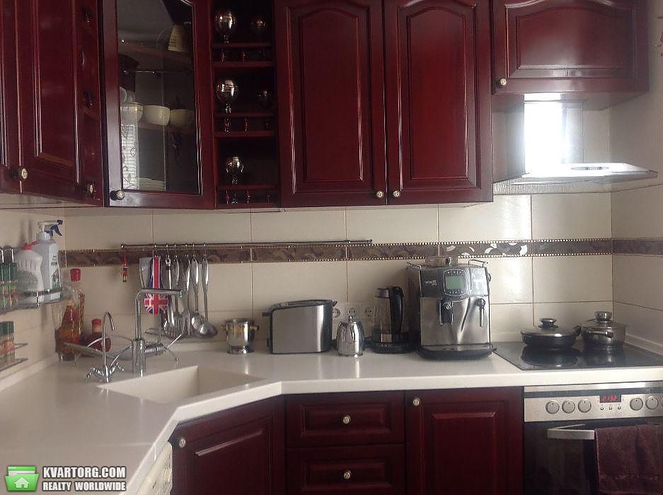 Rent out 3-room apartment. Киев,  Чернобыльская — photo 5