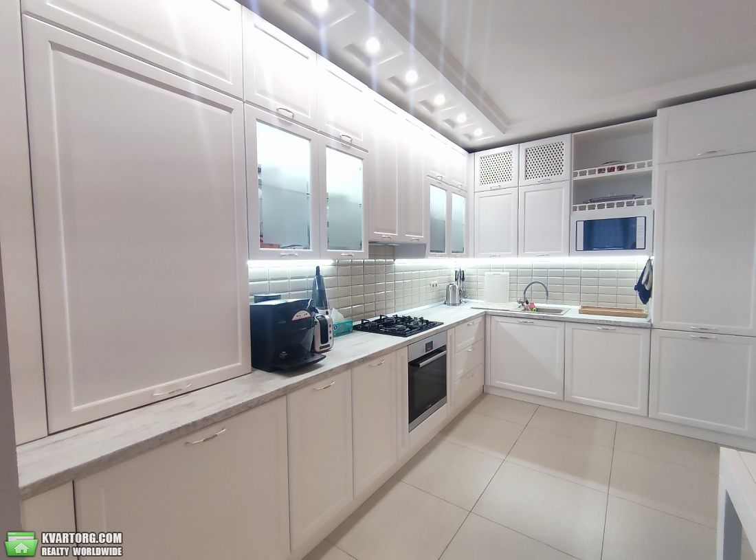 Sell 2-room apartment. Киевская обл., Франка — photo 1