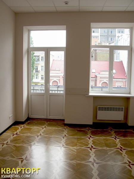 Rent out office. Киев, Горького — photo 1