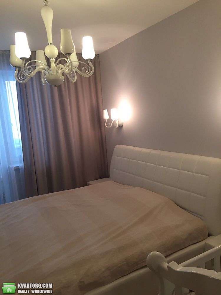 Rent out 2-room apartment. Киев,  Севастопольская — photo 7