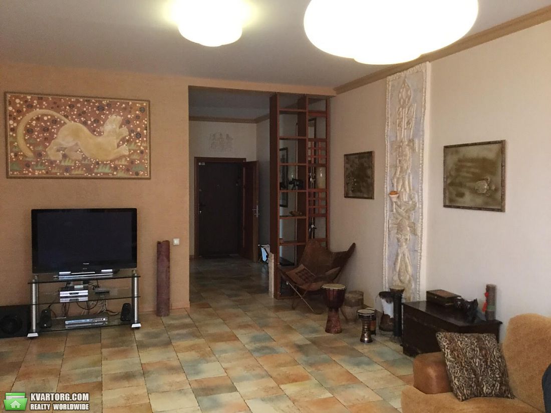 Sell 4-room apartment. Киев,  Богдана Хмельницкого — photo 8