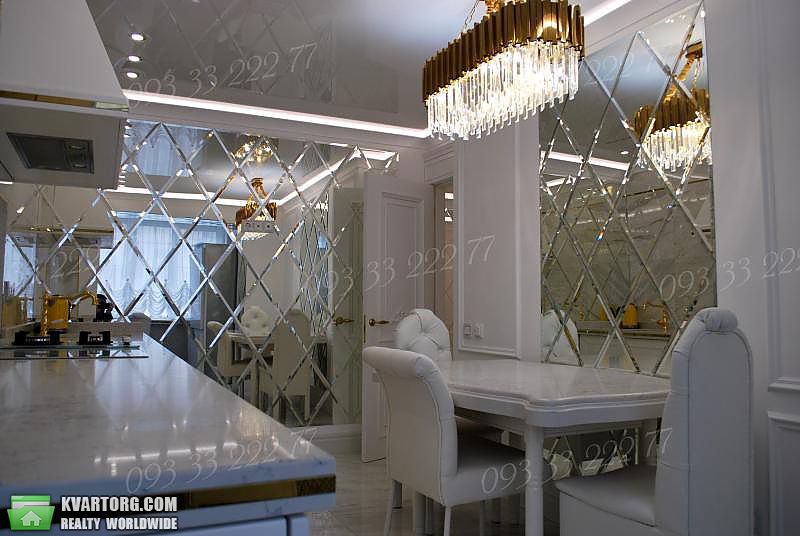 Rent out 4-room apartment. Киев, Нижний Вал — photo 8