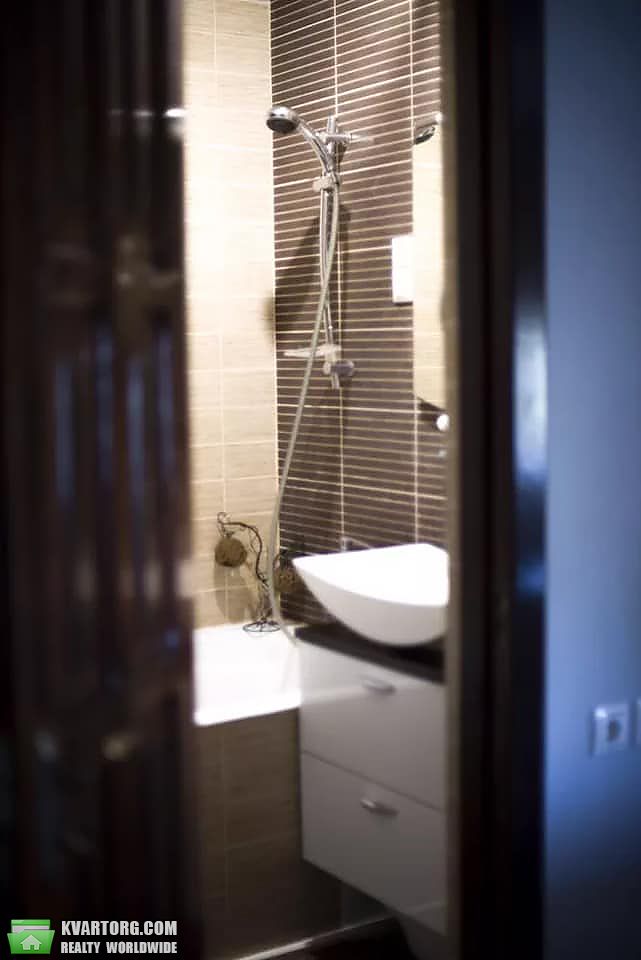 Rent out 2-room apartment. Киев,  Королева — photo 6