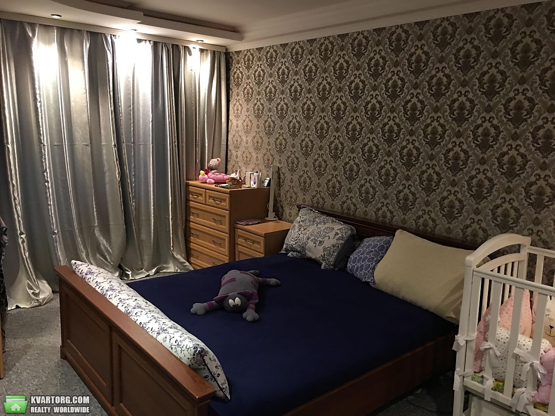 Sell 3-room apartment. Киев,  Васильковская — photo 3