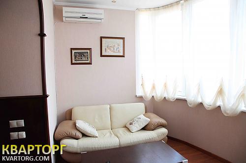 Rent out 3-room apartment. Киев, Героев Сталинграда пр — photo 5