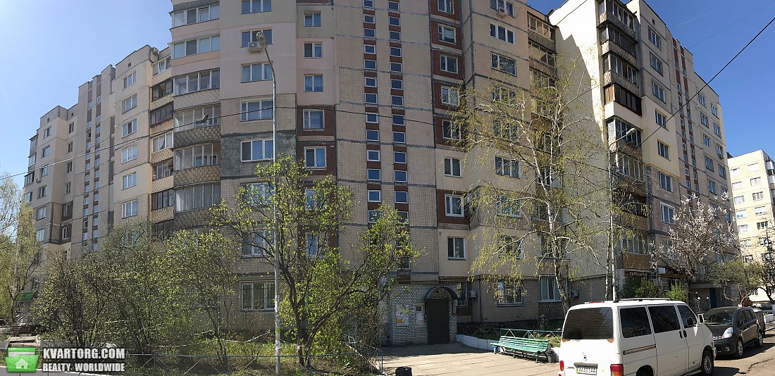 Sell 3-room apartment. Киев,  Свободы пр — photo 1