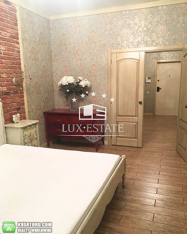 Rent out 2-room apartment. Киев,  Кудряшова — photo 1
