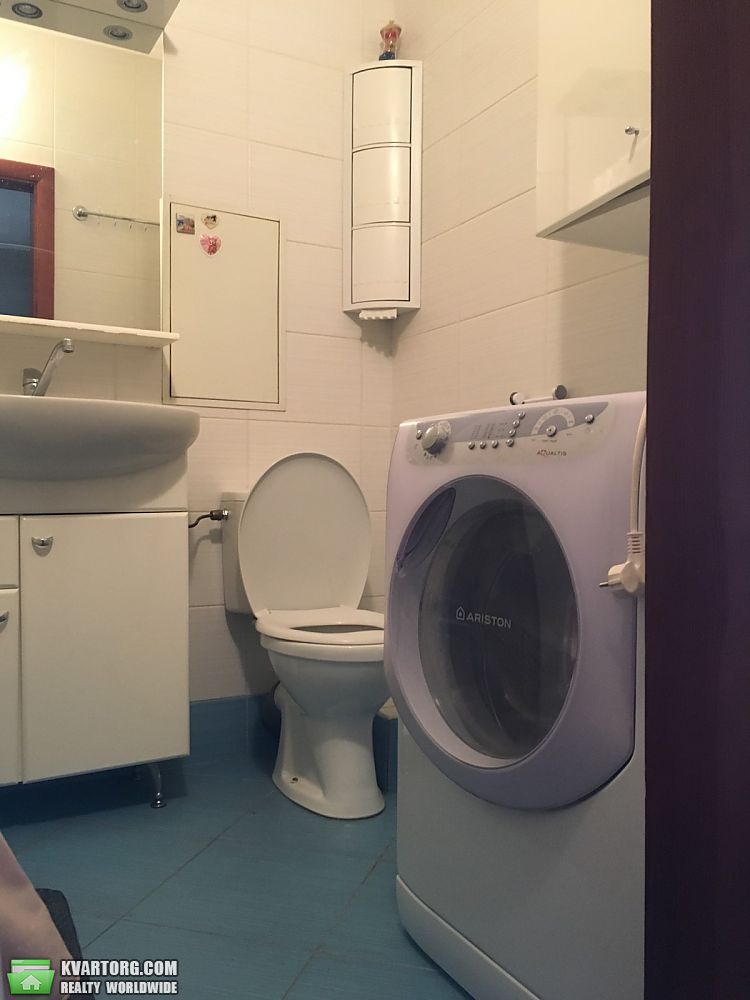 Rent out 1-room apartment. Киев,  Верховного Совета бул — photo 8