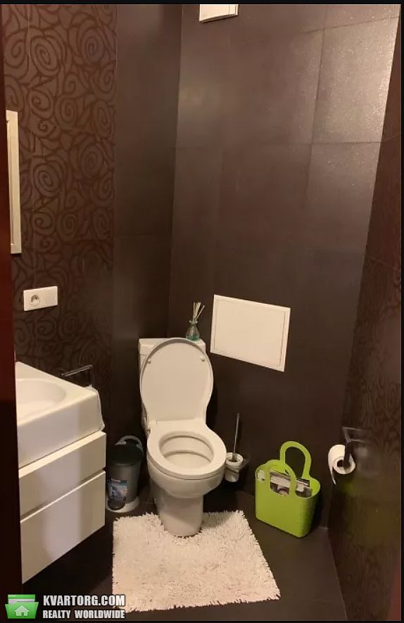 Rent out 3-room apartment. Киев,  Вишняковская — photo 9