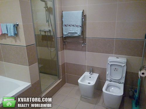 Rent out 2-room apartment. Киев,  Ярославский пер — photo 3