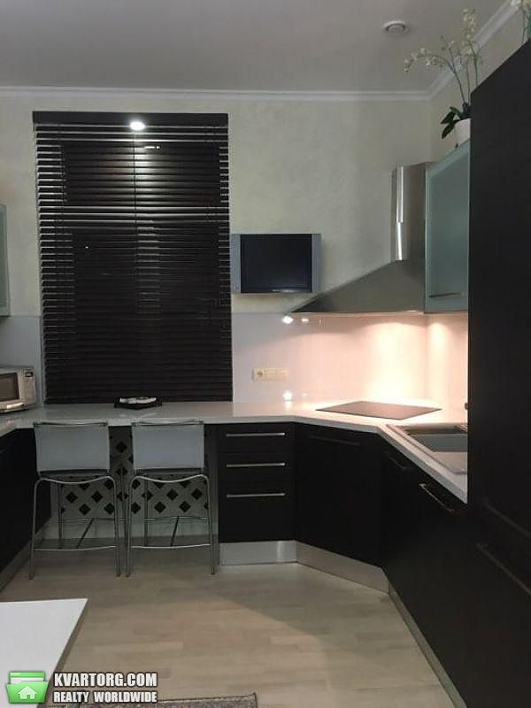 Rent out 2-room apartment. Киев,  Институтская — photo 5