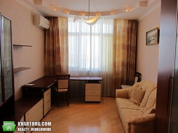 Rent out 3-room apartment. Киев, Героев Сталинграда просп. — photo 8