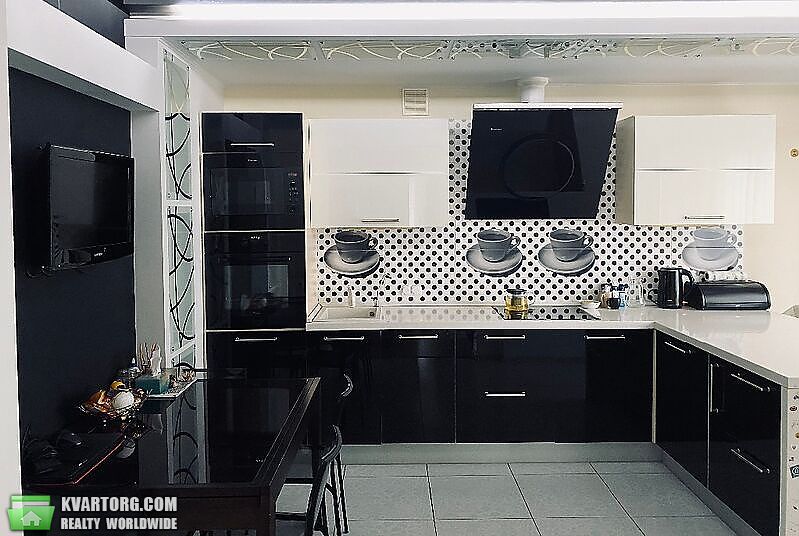 Sell 2-room apartment. Киев,  Правды пр — photo 1