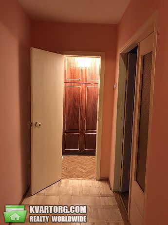 Rent out 2-room apartment. Киев, пожарского — photo 2