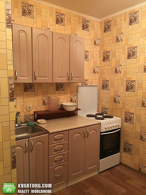 Rent out 1-room apartment. Киев, Ващенко — photo 1