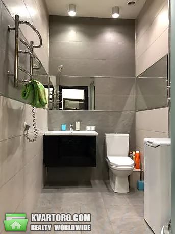 Rent out 1-room apartment. Киев,  Жилянская — photo 9
