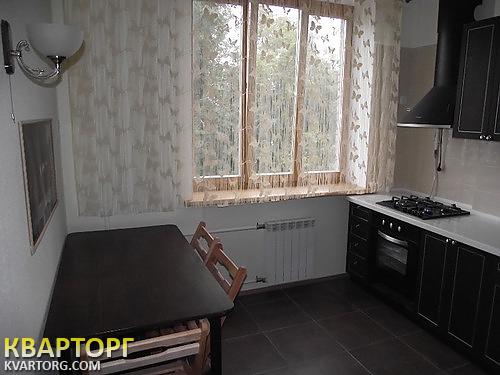 Rent out 2-room apartment. Киев,  Орлика — photo 2