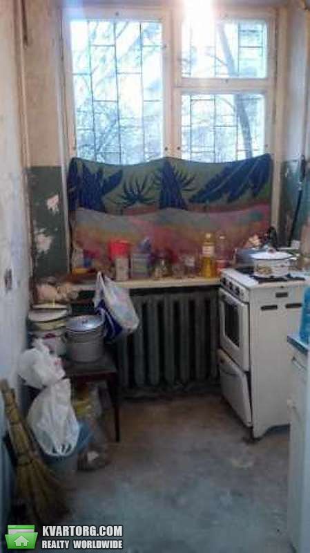 Sell 1-room apartment. Киев,  Зодчих — photo 7