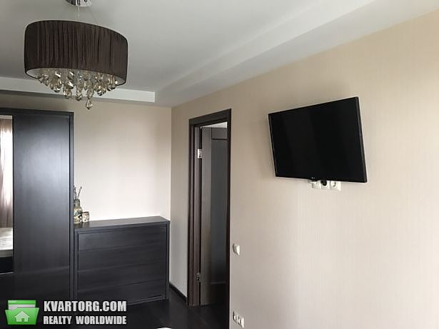Rent out 2-room apartment. Киев, Ул. Леси Украинки — photo 3