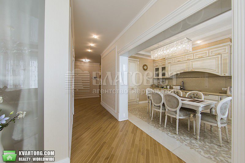 Rent out 3-room apartment. Киев,  Барбюса — photo 4
