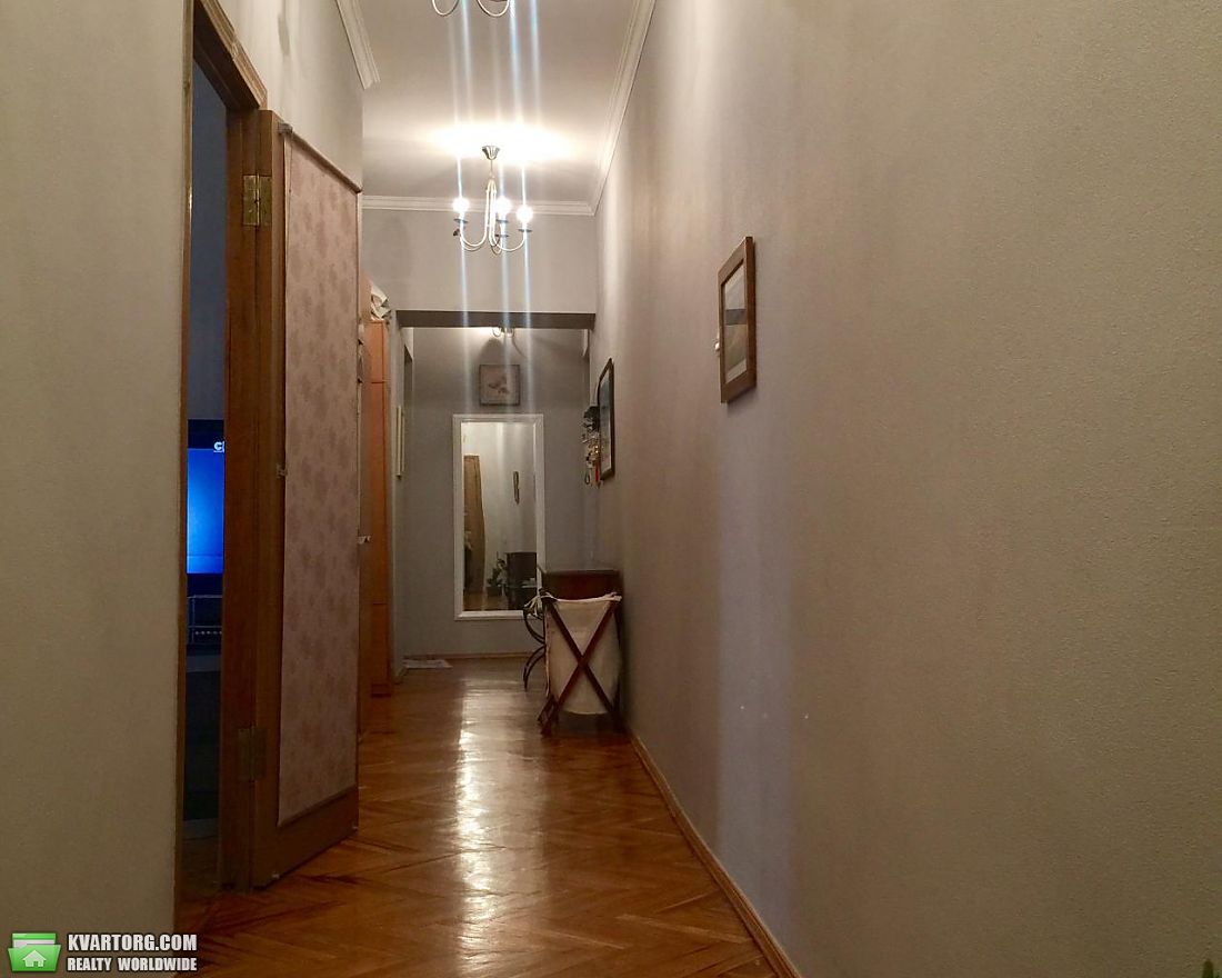 Sell 3-room apartment. Киев,  Московская — photo 3