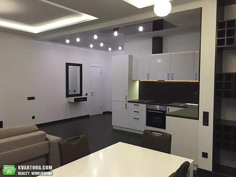 Rent out 2-room apartment. Киев,  Барбюса — photo 3