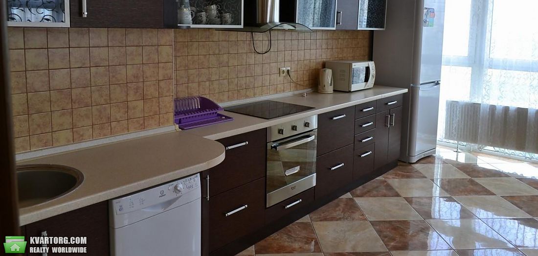 Rent out 2-room apartment. Киев,  Белорусская — photo 4