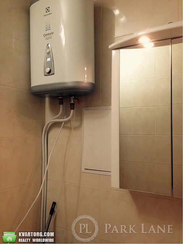 Sell 1-room apartment. Киев,  Уманская — photo 8