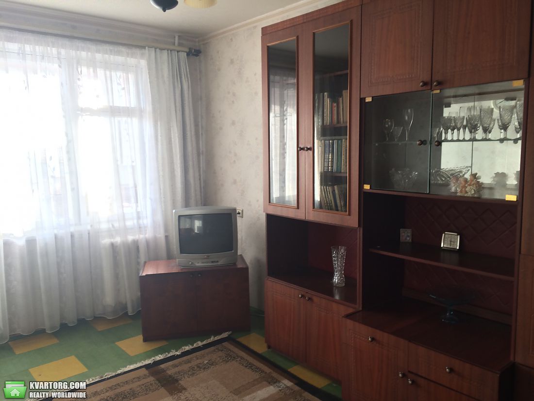 Rent out 2-room apartment. Днепропетровск, Пр.Героев — photo 5