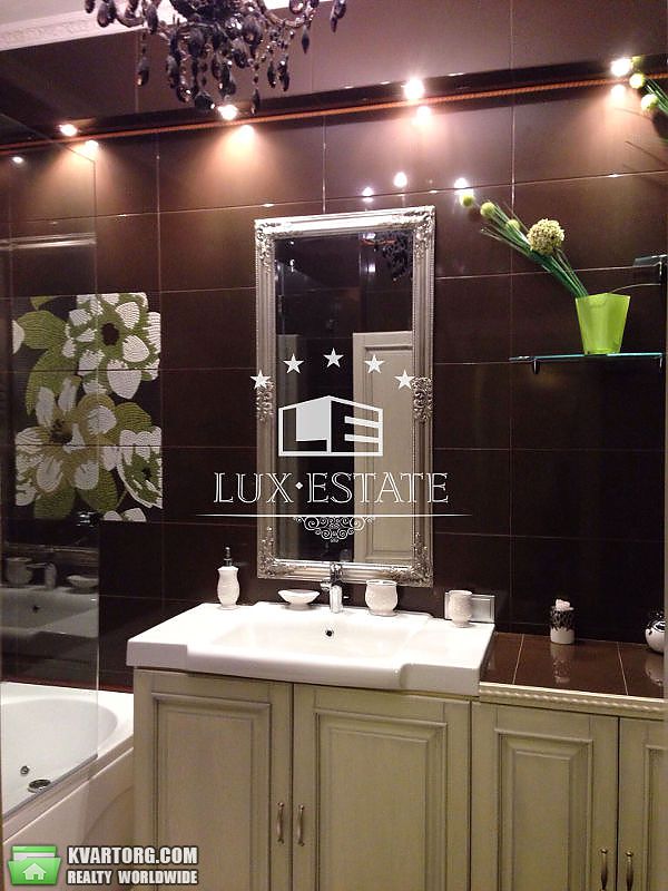 Rent out 2-room apartment. Киев,  Барбюса — photo 2