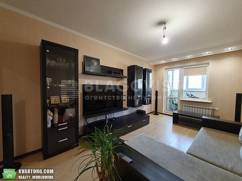 Sell 3-room apartment. Киев,  Урловская — photo 5