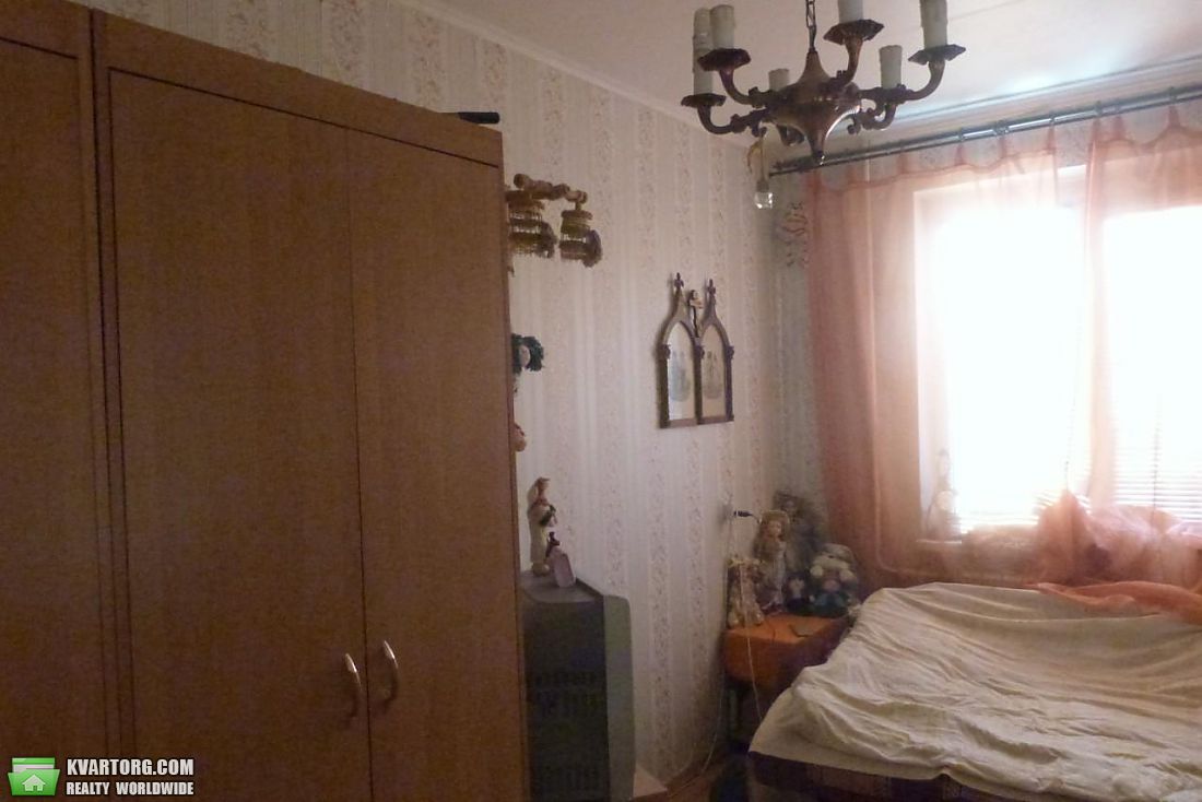 Sell 3-room apartment. Киев,  Приречная — photo 6