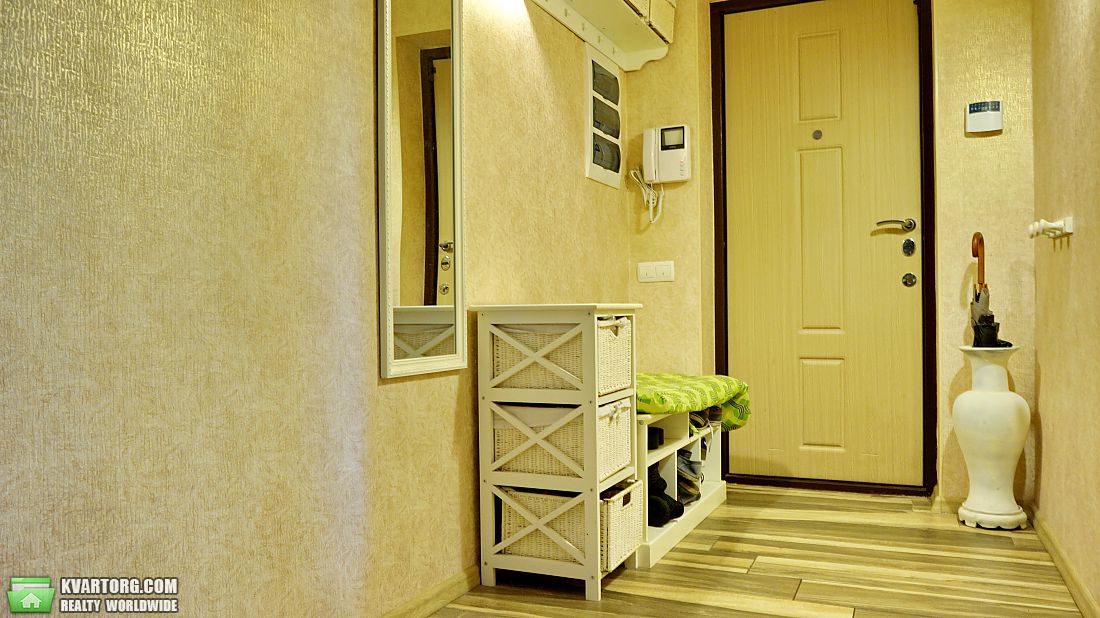 Rent out 3-room apartment. Киев,  Харьковское шоссе — photo 9